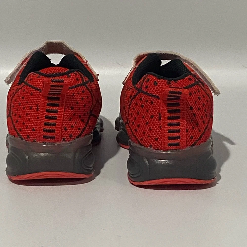 Kids Light Up Spider Web Sneakers‎